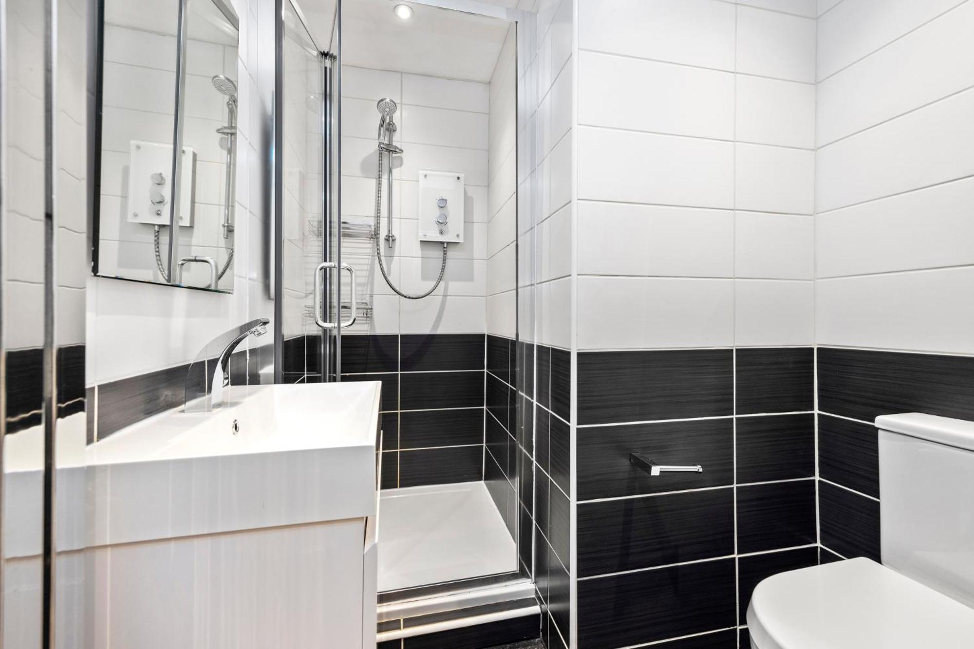 Апартаменты Joivy Modern Flat In City Centre - For Up To 3 Guests Эдинбург Экстерьер фото