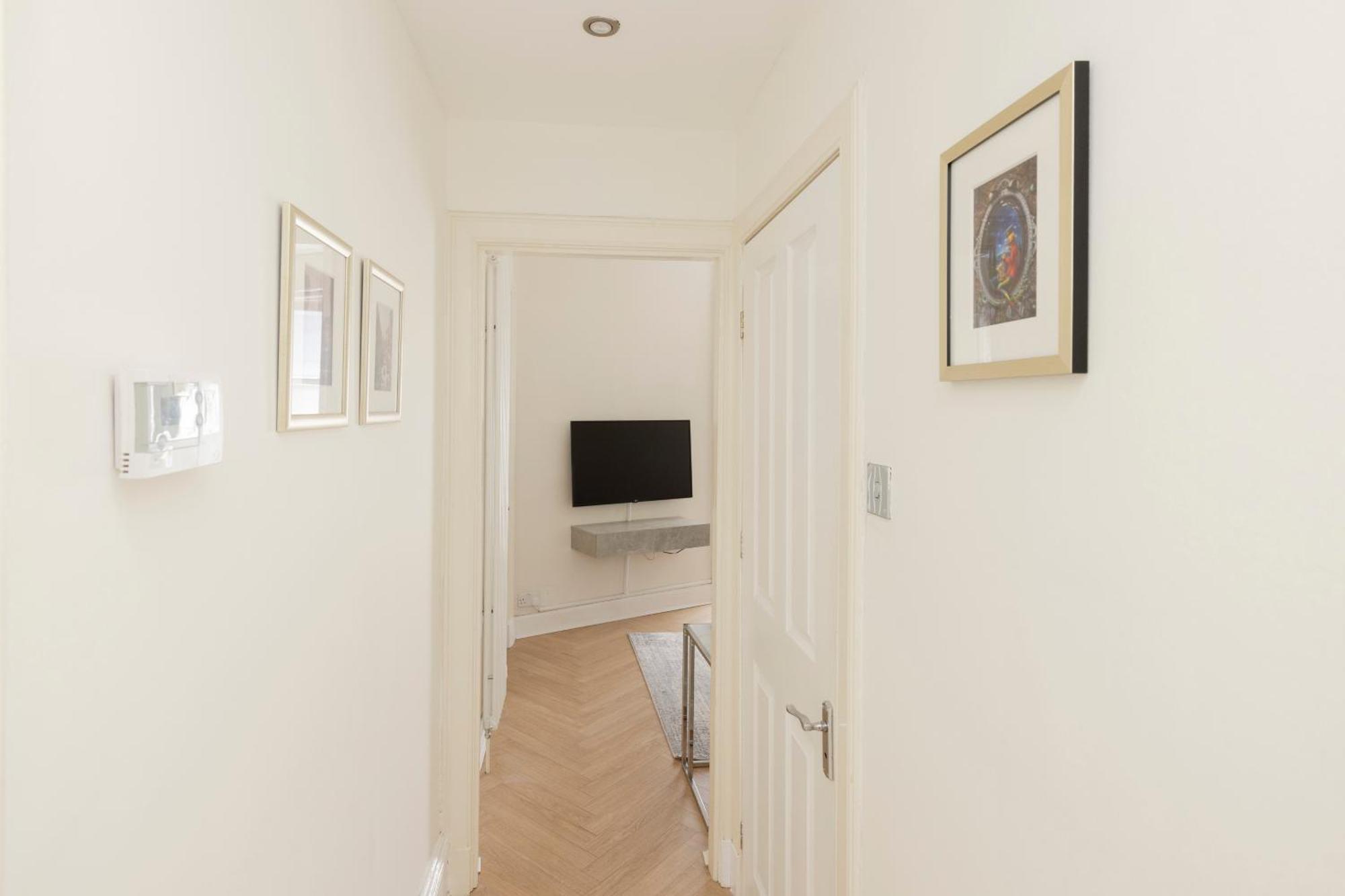 Апартаменты Joivy Modern Flat In City Centre - For Up To 3 Guests Эдинбург Экстерьер фото